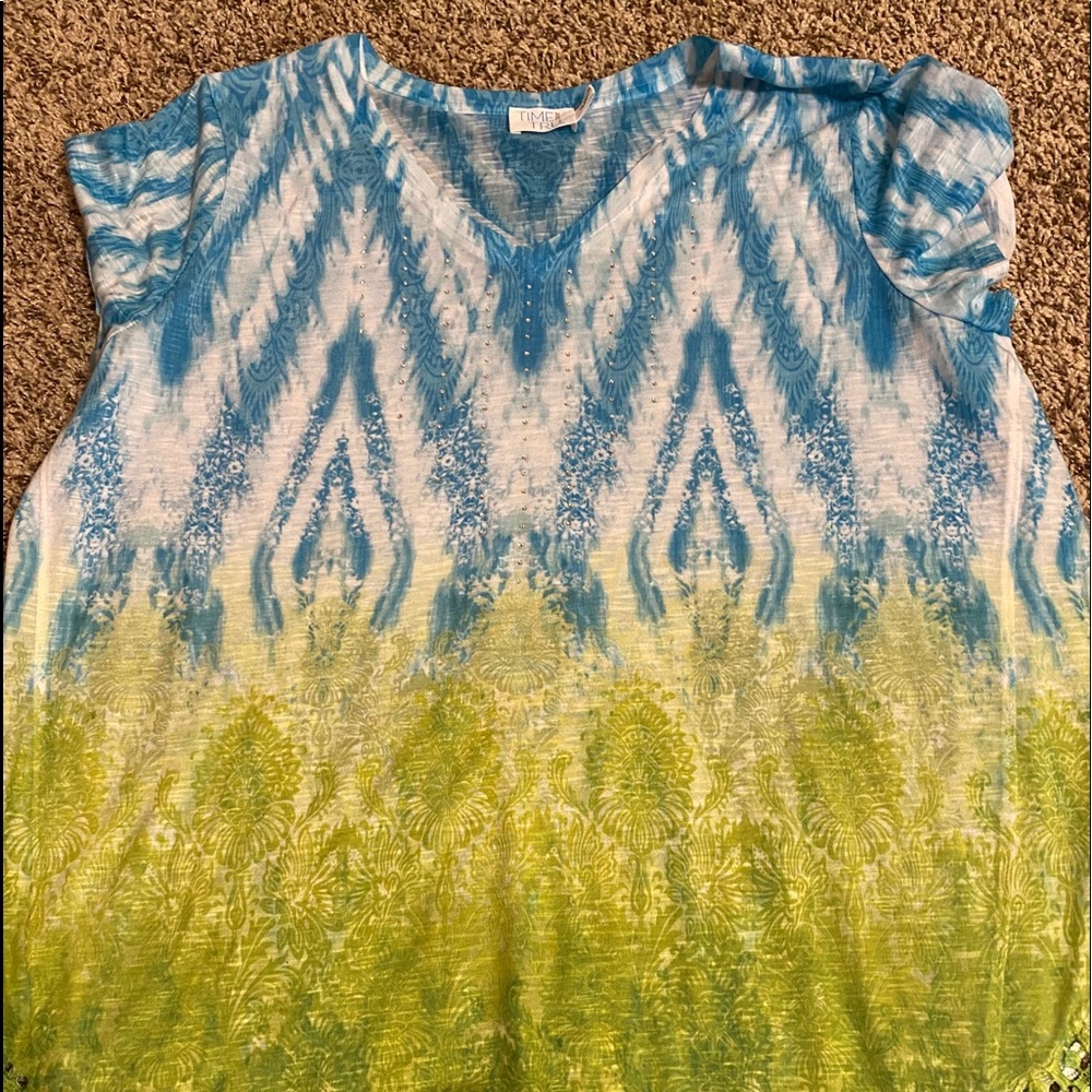 Time & Tru XL Blouse w/ lace detail.